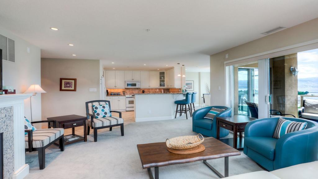 Sunset Waterfront Resort By Kelownacondorentals Esterno foto