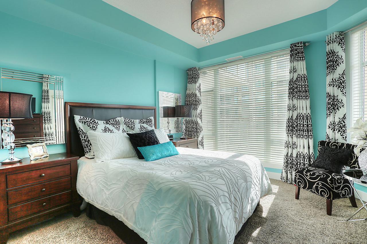 Sunset Waterfront Resort By Kelownacondorentals Esterno foto